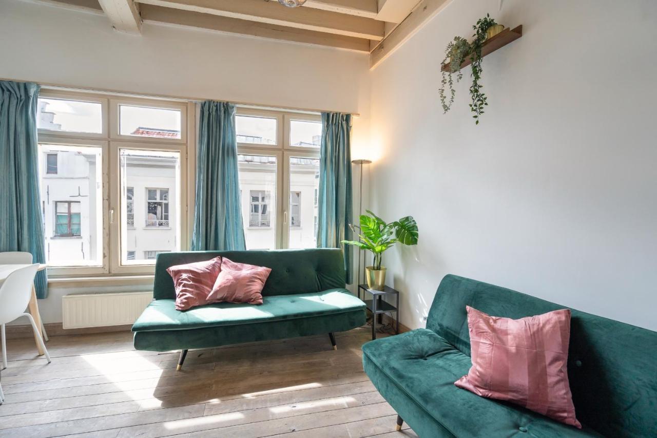 Tempel Triplex & Duplex At Historic Heart Of Antwerpアパートメント エクステリア 写真