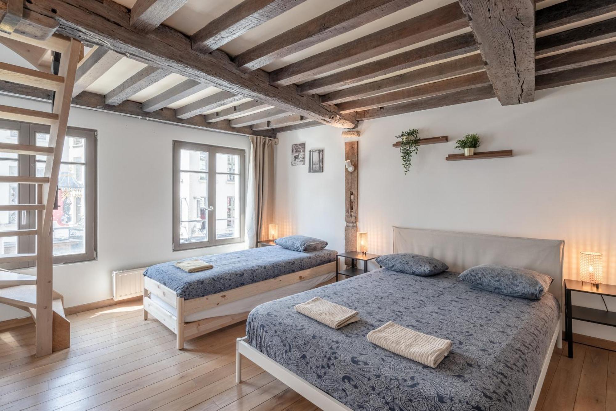 Tempel Triplex & Duplex At Historic Heart Of Antwerpアパートメント エクステリア 写真