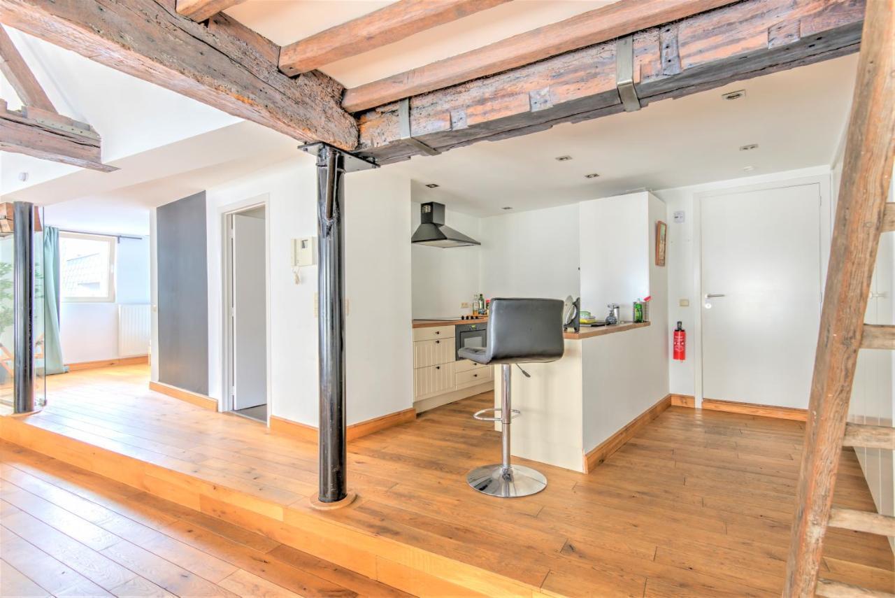 Tempel Triplex & Duplex At Historic Heart Of Antwerpアパートメント エクステリア 写真